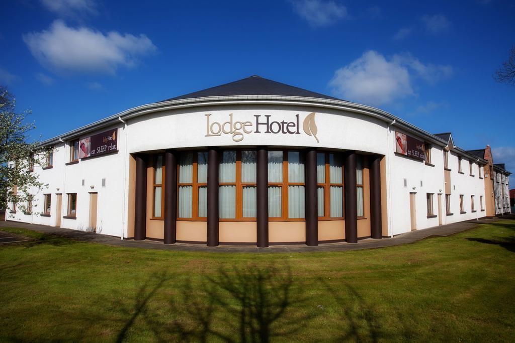 The Lodge Hotel Coleraine Exterior foto